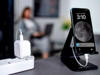 Data Storage Smartphone Chargers Image 4