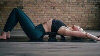 Massaging Spinal Decompression Devices Image 2