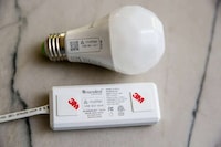 Matter-Enabled RGB Bulbs Image 3