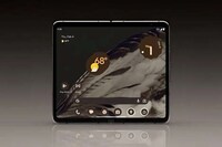 Deluxe Dual-Screen Smartphones Image 2