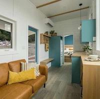 Contemporary Coastal Tiny Homes Image 3