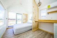Multifunctional Tiny Cabin Designs Image 2