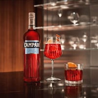 Milan-Honoring Aperitif Packaging Image 2