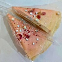 Cherry Blossom Crepe Cakes Image 2