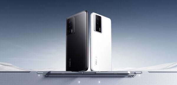 Luxe Liquid-Cooled Smartphones
