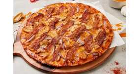 Tangy Bacon Strip Pizzas