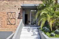 Tranquil Plant-Filled Offices