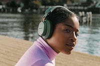 Sustainable Headphone Models Image 4