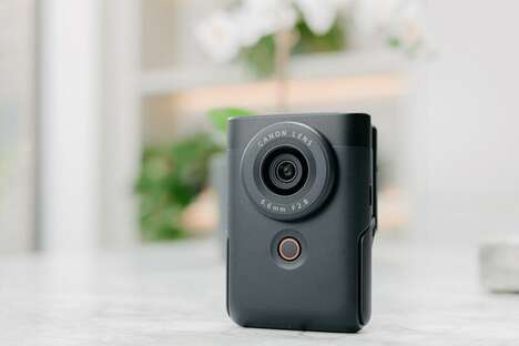 Compact Vlogging Cameras