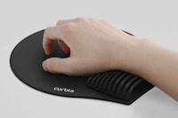 Wrist-Supportive Mouse Pads Image 2