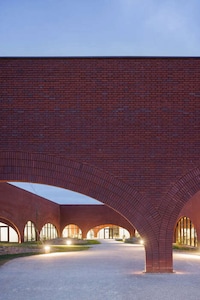 Luxe Fashion Brick Workshops Image 2