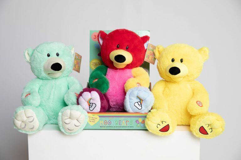 Poem-Sharing Plush Toys