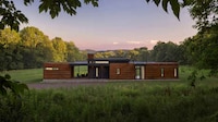 Steel-Wrapped Contemporary Homes Image 3