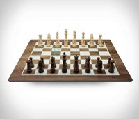 AI-Powered Chess Boards Image 3