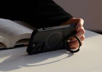 Multifunctional Magnetic Smartphone Cases Image 4