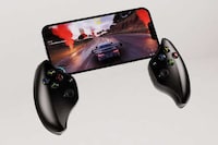 Snap-On Mobile Gaming Controllers Image 3