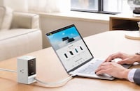 Retractable Cable Desktop Chargers Image 2