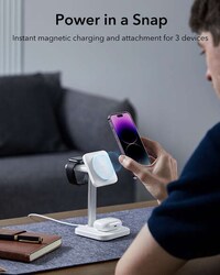 Multi-Device Charging Stations Image 2