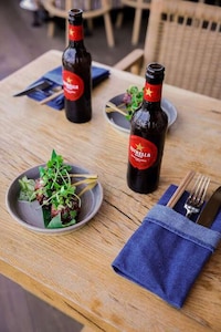Beer-Branded Toronto Culinary Experiences