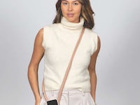 Flexible Smartphone Carrying Straps Image 2