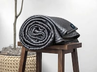 Thermoregulating Graphene Blankets Image 1