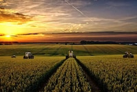 Autonomous Farming Vehicles Image 6
