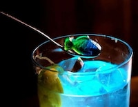 Sea-Inspired Anti-Smartphone Cocktails Image 3