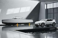 Luxury Collaboration Hydrofoil Boats Image 4