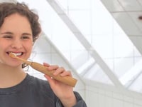 Sustainable Electric Toothbrushes Image 2