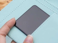 Wallet-Specific Tracking Devices Image 3