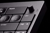 Display-Equipped Creator Keyboards Image 3