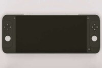 Motion-Sensing Mobile Gaming Consoles Image 5