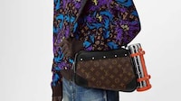 Chrome Bottle-Attached Luxe Bags Image 3
