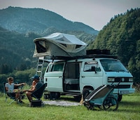 Low-Profile Car Roof Racks Image 3
