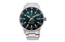 Sporty Oceanic Diver Timepieces