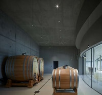 Greenery-Topped Winery Designs Image 2