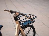Special-Edition Urban E-Bikes Image 4