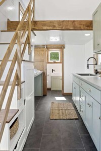 Socializing-Centric Tiny Dwellings Image 3
