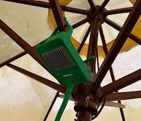 Bendy-Legged Portable Projectors Image 2