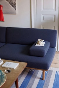 Repairable Flat-Pack Sofas Image 3