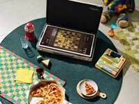 Briefcase-Bound Smart Displays Image 3