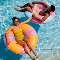 Film-Celebrating Pool Floaties Image 3