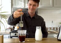 Single-Cup Coffee Brewing Wands Image 1