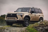 Angular Trail-Ready SUV Models Image 1