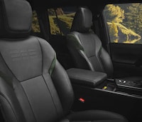 Angular Trail-Ready SUV Models Image 5
