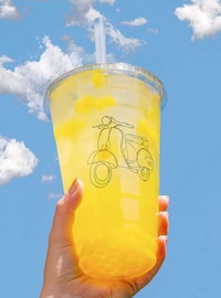 Mango-Flavored Boba Drinks Image 1