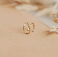 Minimalist Hand-Crafted Jewelry Lines Image 1