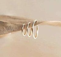Minimalist Hand-Crafted Jewelry Lines Image 2