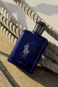Relaxed Effortless Luxe Fragrances Image 3