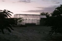 Climate-Managing Greenhouse Concepts Image 1